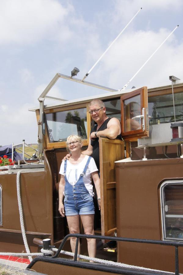 Frühstückspension Blackpearl Boat&breakfast